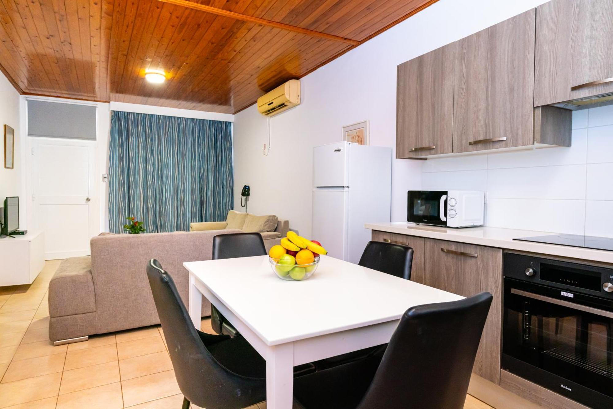 Apartamento Helios 2 Paphos Exterior foto